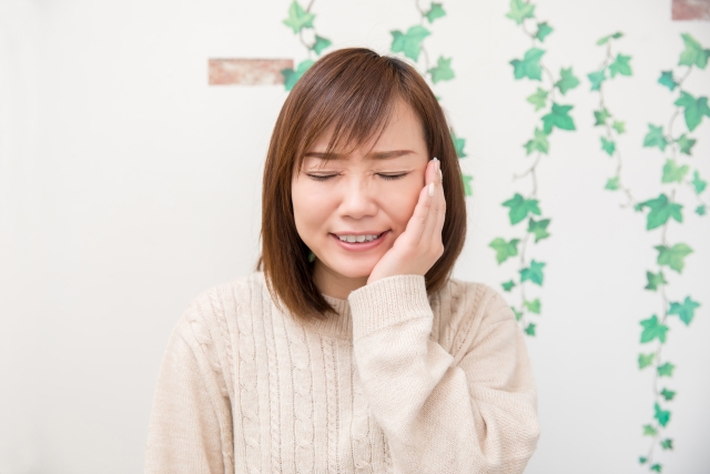 噛む力が強くかかる場合